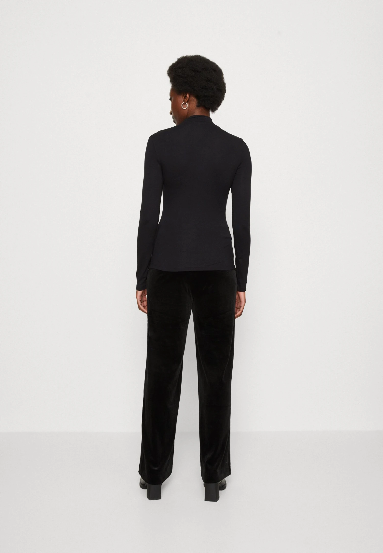 Anna Field Longsleeve - Black - Afbeelding 3